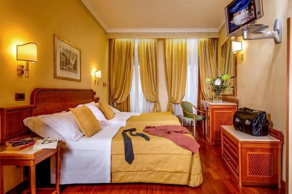 Hotel Regno Rome 3*,  Italy